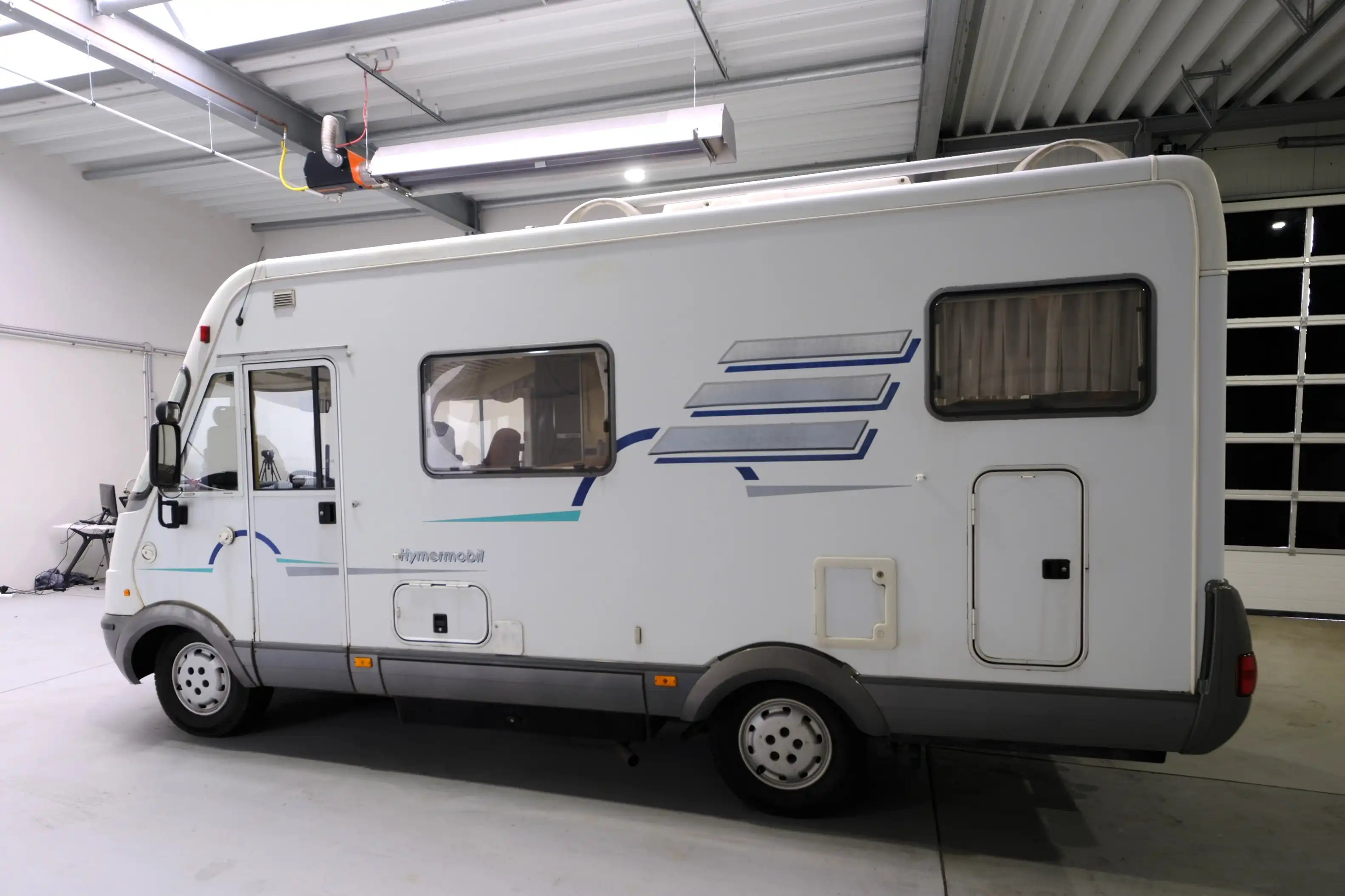 HYMER-ERIBA B 524